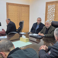 لجنة السير في محافظة طولكرم تجتمع في دار البلدية لمناقشة حلول مرورية عاجلة وتطوير البنية التحتية