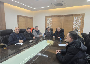 عقد رئيس بلدية طولكرم الدكتور رياض عوض اجتماعًا مع رئيس وأعضاء الغرفة التجارية في طولكرم