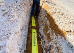 مشروع إنشاء شبكات كهرباء جديدة تنفذه شركة بلدوزر للمقاولات والتعهدات العامة لصالح بلدية طولكرم