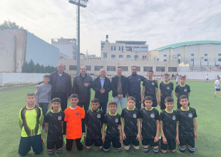 شارك رئيس بلدية طولكرم، د.م رياض عوض ، في افتتاح "بطولة اليوبيل الذهبي لأندية طولكرم للأشبال"