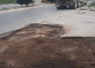 بلدية طولكرم تواصل أعمال تأهيل وصيانة الطرق في المدينة