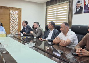 وفد من شركة جوال يزور بلدية طولكرم ويبحث سبل تعزيز التعاون المشترك