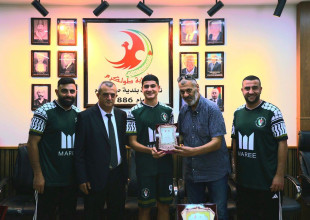 رئيس بلدية طولكرم يستقبل أبطال جمعية رواحل الخيرية ويحتفي بإنجازهم الدولي
