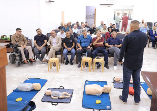 دقيقتان لإنقاذ الحياة لقاء توعوي في بلدية طولكرم بالشراكة مع الجامعة العربية الأمريكية