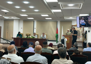 بلدية طولكرم تحتفي بالكاتبة لينا مهداوي وتُشهر روايتها &laquo;الرواية التي استهدفت&raquo;