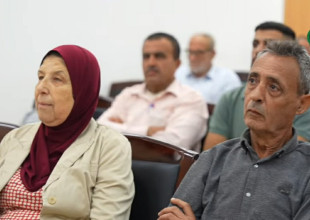 بلدية طولكرم تحتفي بالكاتبة لينا مهداوي وتُشهر روايتها &laquo;الرواية التي استهدفت&raquo;