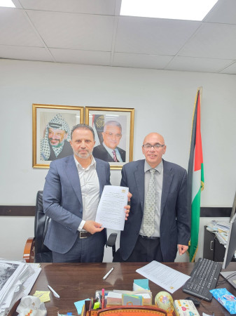توقيع بلدية طولكرم اتفاقية الانضمام لتطبيق "يبوس" في مقر مديرية الحكم المحلي في طولكرم